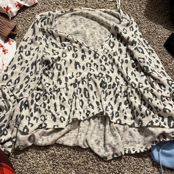 Altard State Dressy Cheetah Shirt - Picture 1 of 2